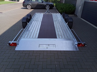 10-Tohaco-cartrailer-perforated-floor_97